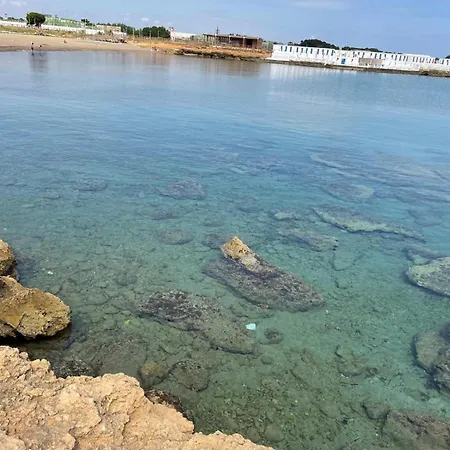 Vera, Accesso Al Mare, Vista Castello, Ac Brindisi